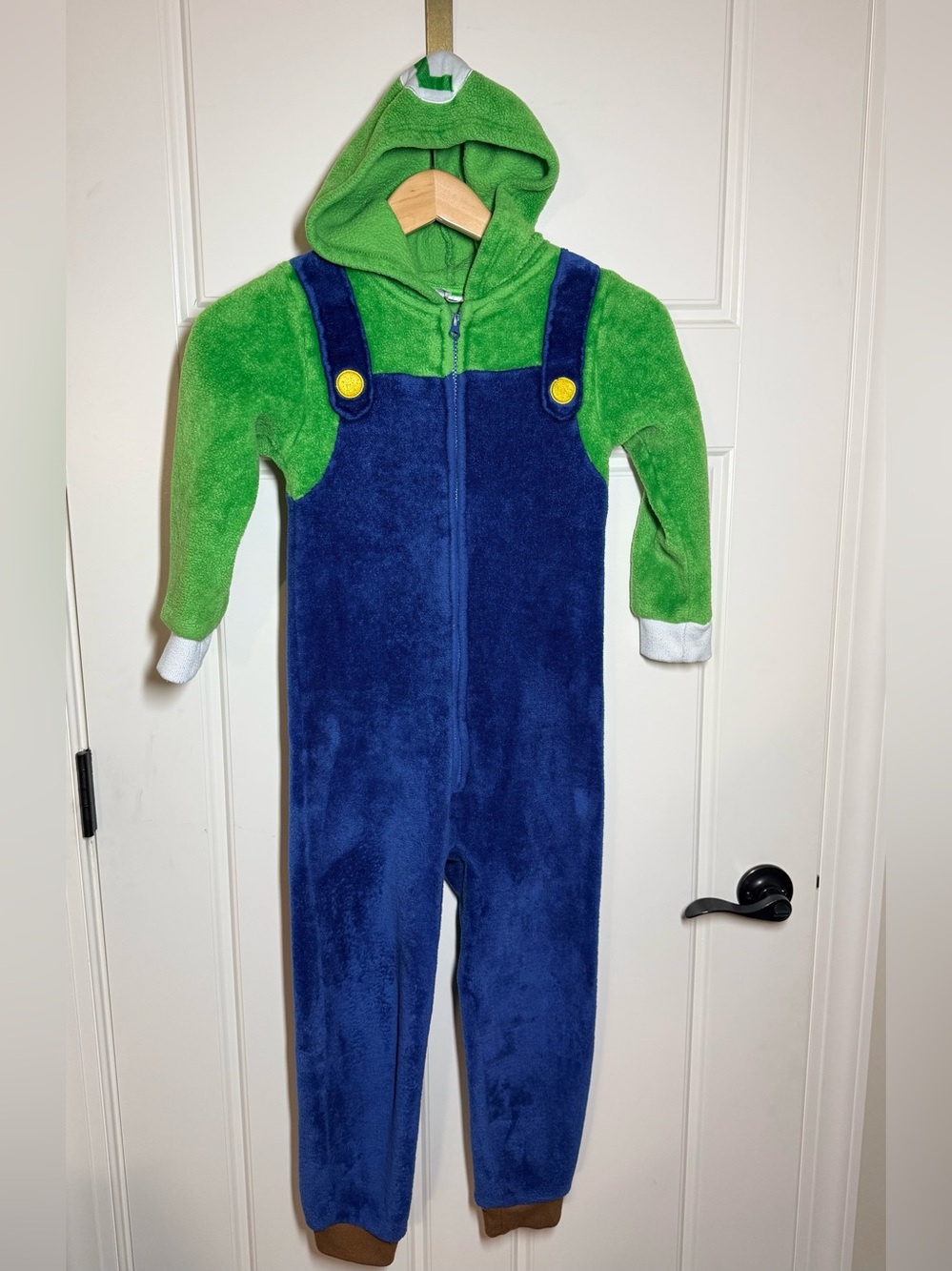 Luigi Super Mario Brothers Fleece long sleeve Onesie zip up size 7